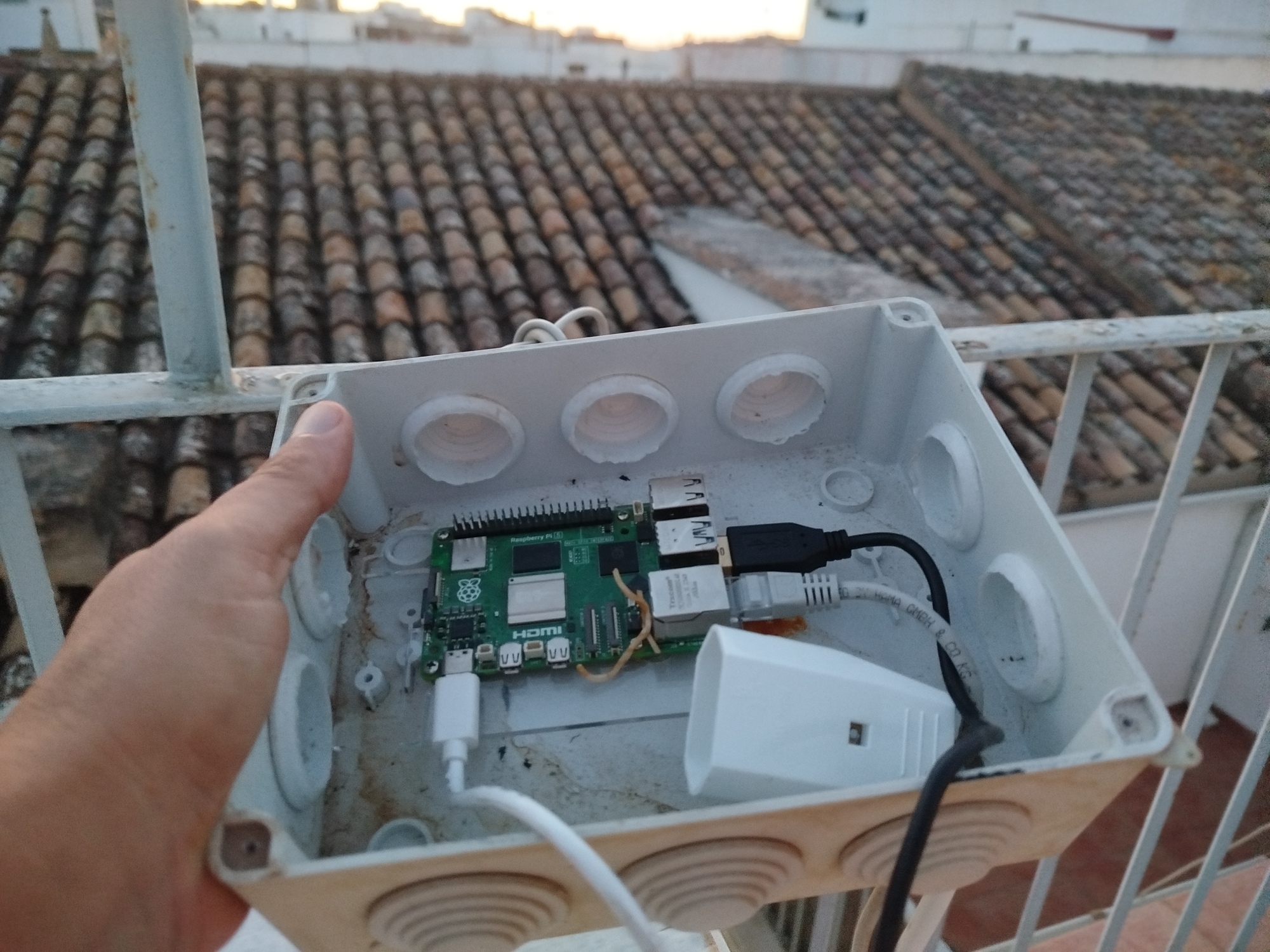 Càmera Allsky 24x7