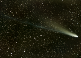 Cometa C/2025 A6 (Lemmon) des del Refugio Raidón (Setaigües / Siete Aguas)