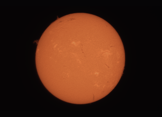 Sol en Hidrogen alpha (Abril 2025)